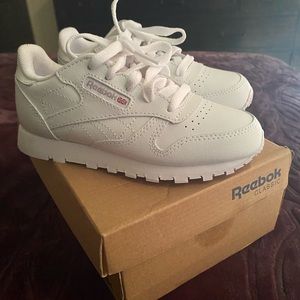 Kid’s Reebok’s size 12 brand new